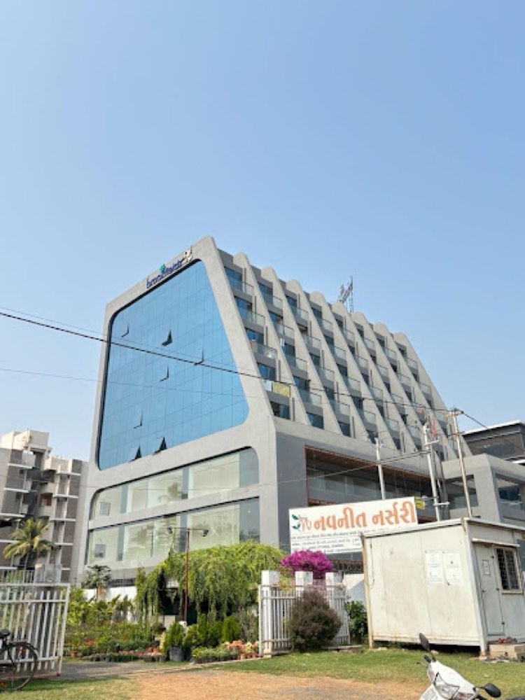 Brookfieldz 9 To 5 (showroom, shops and offices) in Navi Ashapuri, Vadodara