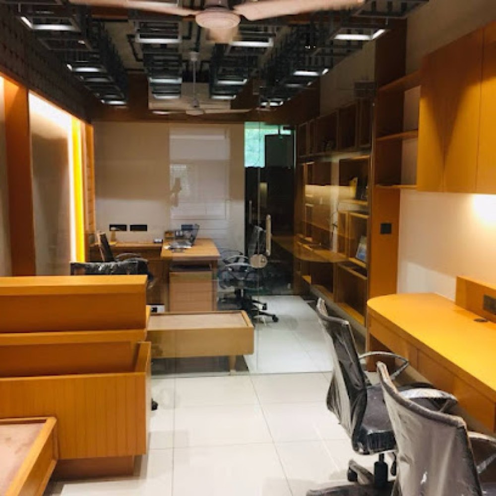 𝗥𝗮𝘀𝗵𝗲𝗲 𝗥𝗲𝗮𝗹𝘁𝘆 -Commercial Real Estate Agency |Real Estate Consultant |Property Management Company in Vadodara in Vasna Bhayli, Vadodara