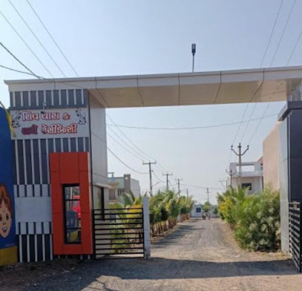 Radhe recidency, rajkot road in Gajanan Society, Rajkot