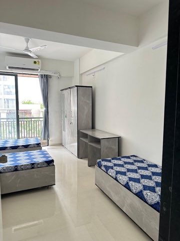 ROYAL LAKEND project photo 2 in Jagatpur, Ahmedabad