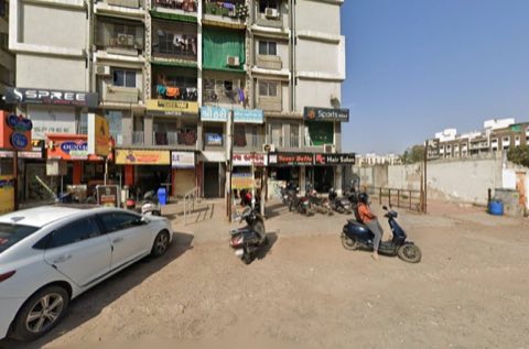 SHREE HARI REAL ESTATE project photo 1 in Nikol, Ahmedabad
