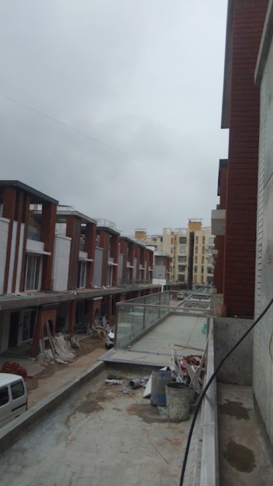 Status Bungalows in Atladara, Vadodara