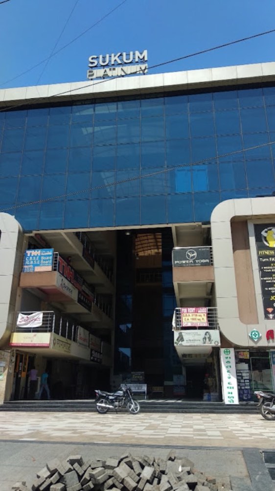 Sukum Platinum in Vesu, Surat