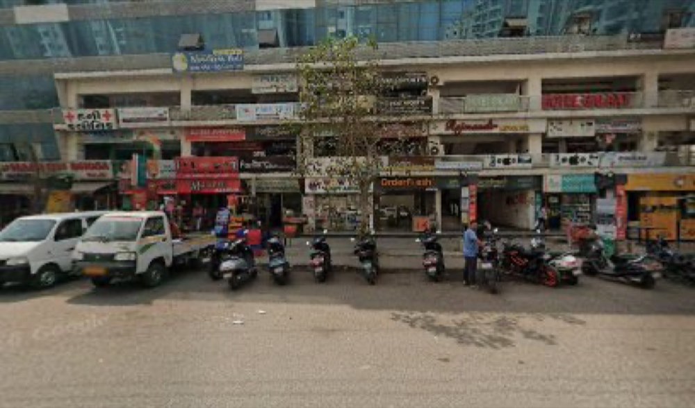 SV Real Estate in Magdalla, Surat