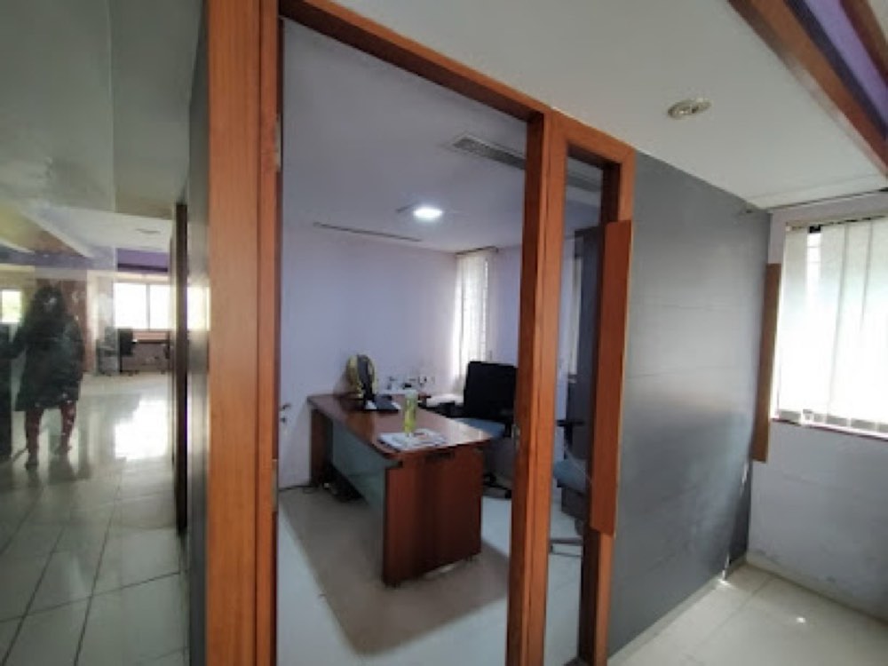 V REALTY (Real Estate Consultant In Vadodara) in Diwalipura, Vadodara