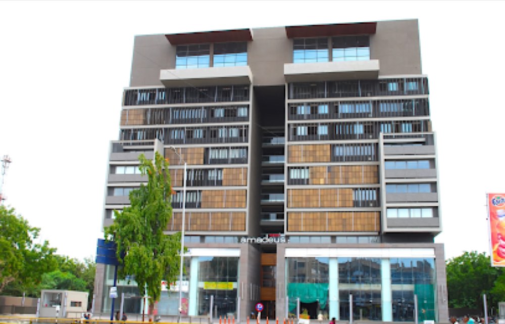Venus Infrastructure - Corporate Office in Satellite, Ahmedabad