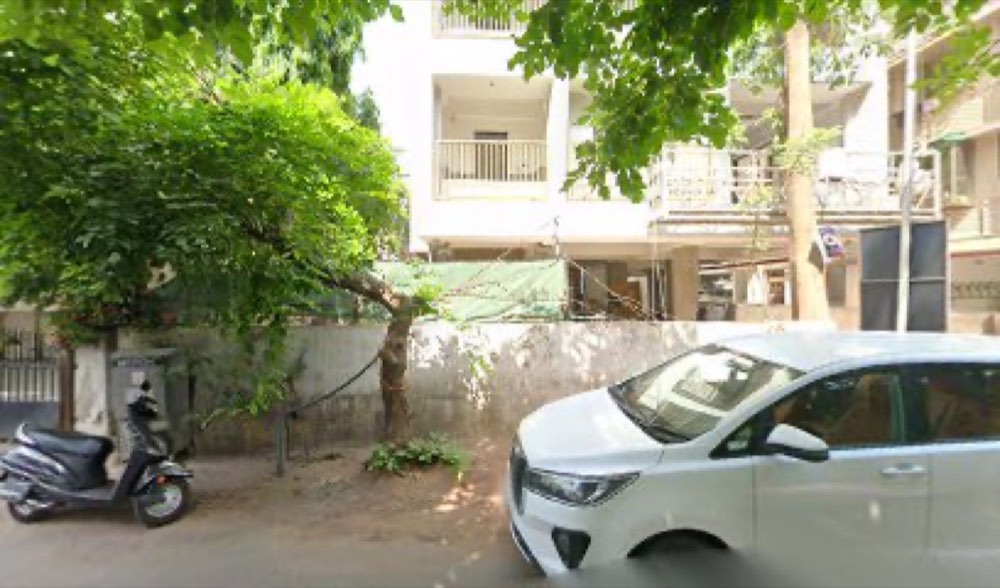 Vibrant Infrastructure in Paldi, Ahmedabad