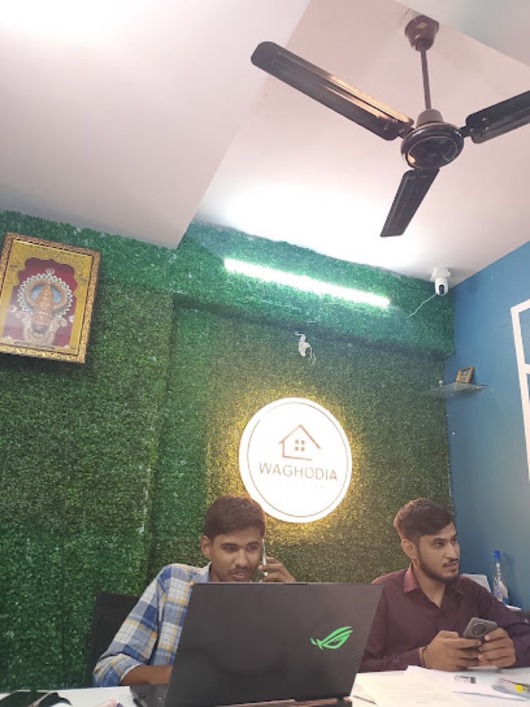 Waghodia Properties in FF-20, Vadodara